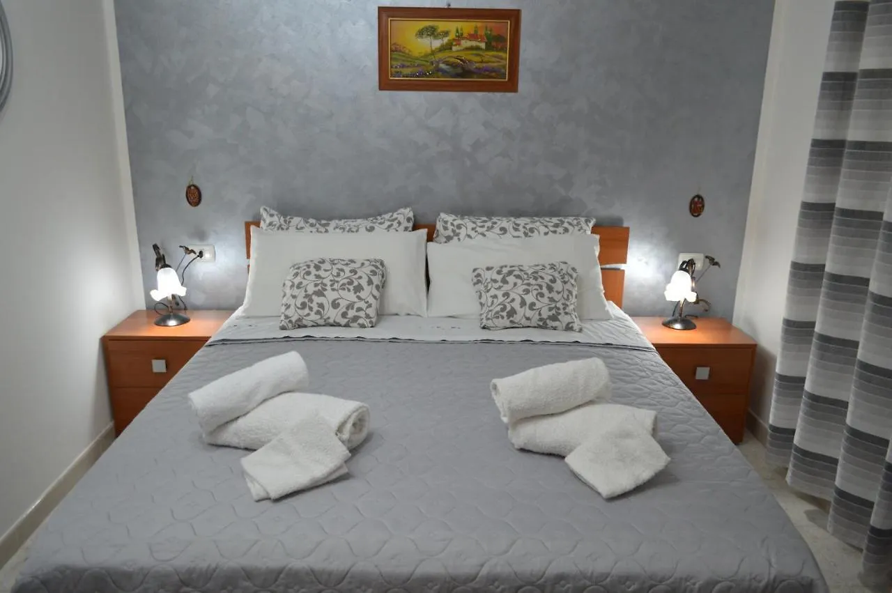 Bed And Breakfast Arcobaleno Casteltermini